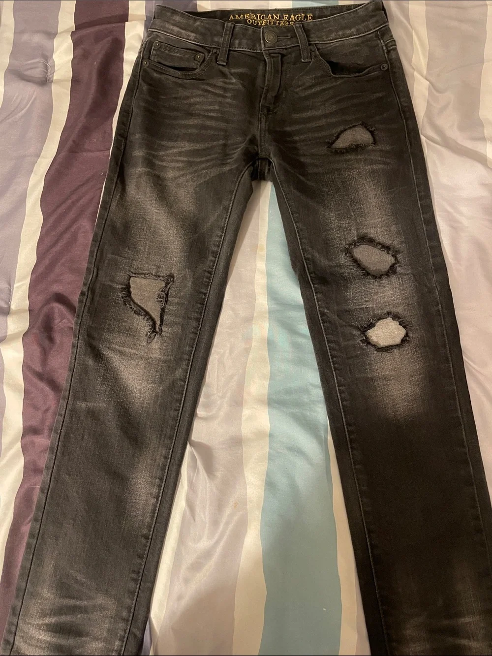 American Eagle Outfitters Black Distressed Skinny Jeans